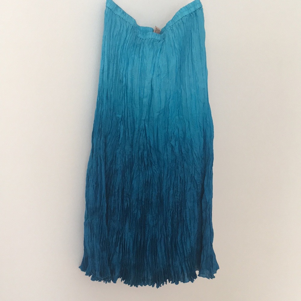 Ombré silk skirt.🆕
